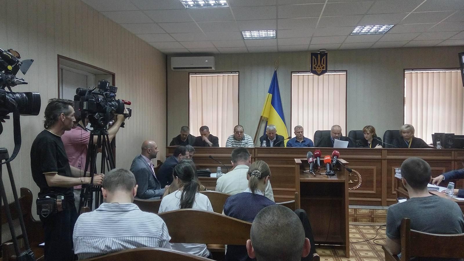 Розгляд справи про розстріли активістів Євромайдану може затягнутись через присяжних Розгляд справи про розстріли активістів Євромайдану може затягнутись через присяжних