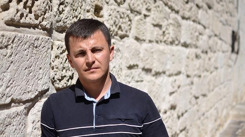 У Криму зник член Меджлісу, його машину побачили кинутою в дорозі У Криму зник член Меджлісу, його машину побачили кинутою в дорозі