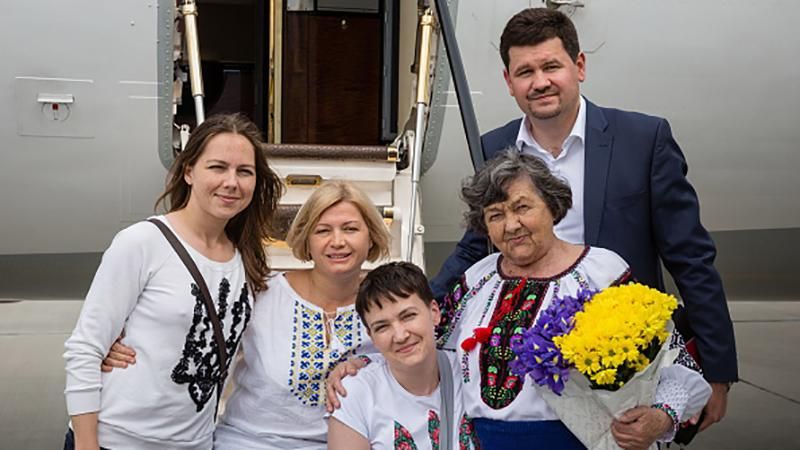 Освобождение и возвращение Надежды Савченко: все, что нужно знать