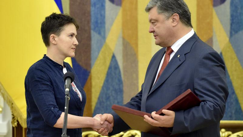 Эксперт объяснил, почему возвращение Савченко вылезет Порошенко боком