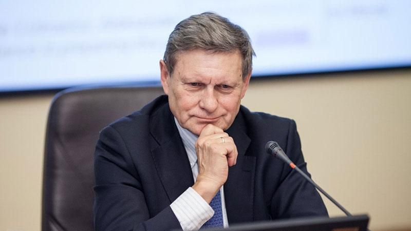 Украине удалось избежать двух катастроф, — Бальцерович