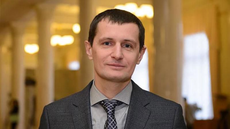 Нардеп написав відкритий лист генпрокурору Луценкові Нардеп написав відкритий лист генпрокурору Луценкові