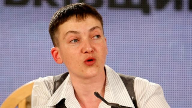 Відверта і емоційна: повне відео першої прес-конференції Надії Савченко Відверта і емоційна: повне відео першої прес-конференції Надії Савченко