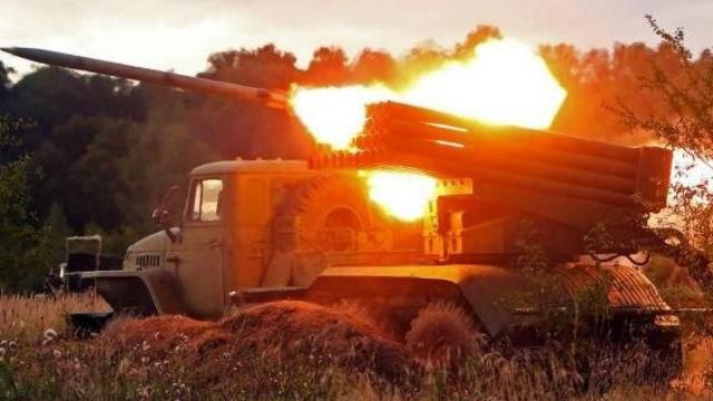 На Сході реальна війна, у Донецьку паніка, — волонтер На Сході реальна війна, у Донецьку паніка, — волонтер