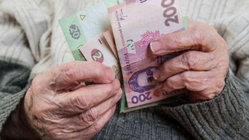 Що дають, те й жуємо, — як виживають кримські пенсіонери