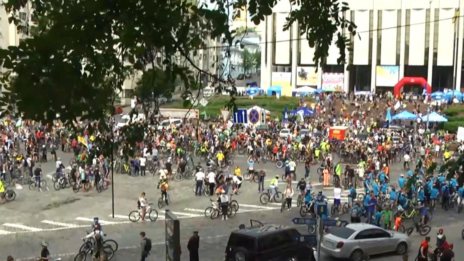 Необычные велосипеды и участники: как в Киеве состоялся велодень