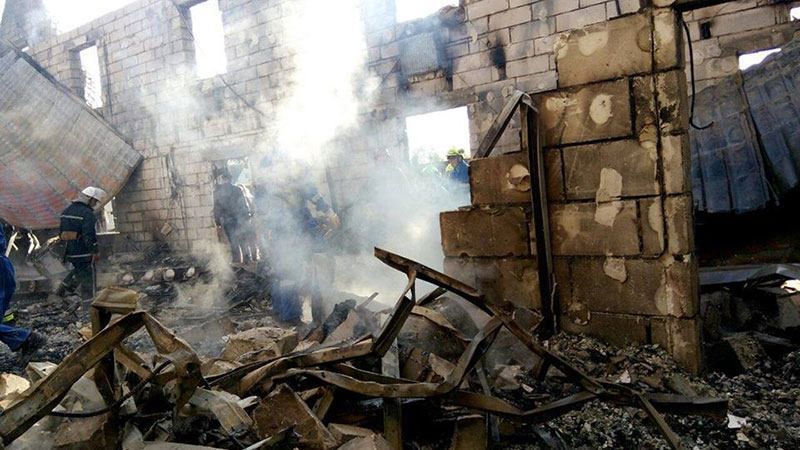 Рятувальники знайшли тіло 17-го загиблого у Літочках Рятувальники знайшли тіло 17-го загиблого у Літочках