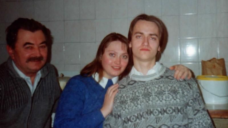 На одного менше: вражаючий фотопроект про родини загиблих воїнів АТО На одного менше: вражаючий фотопроект про родини загиблих воїнів АТО