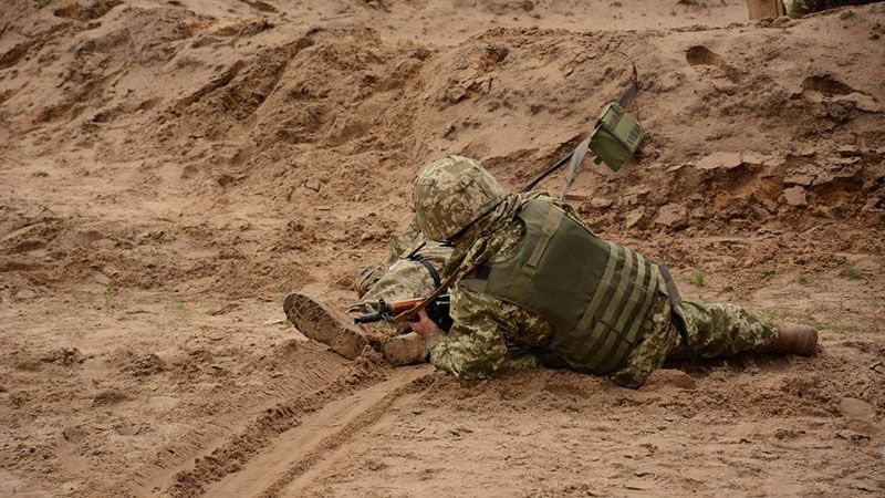 Ситуація у зоні АТО продовжує загострюватись, — штаб