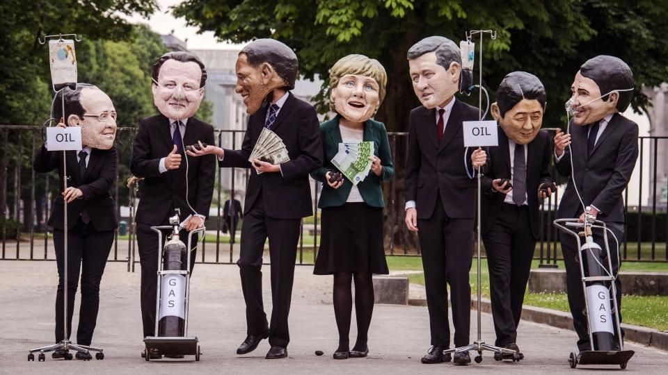 G7: поміж двох вогнів, або Велика сімка, "велика одиниця" Росія та інші G7: поміж двох вогнів, або Велика сімка, "велика одиниця" Росія та інші