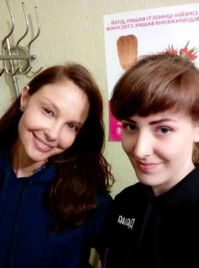 Джадд, Краматорськ, Голлівуд Джадд, Краматорськ, Голлівуд