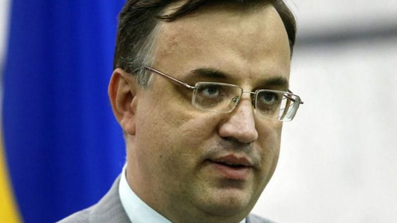 Луценко звільнив скандального Севрука