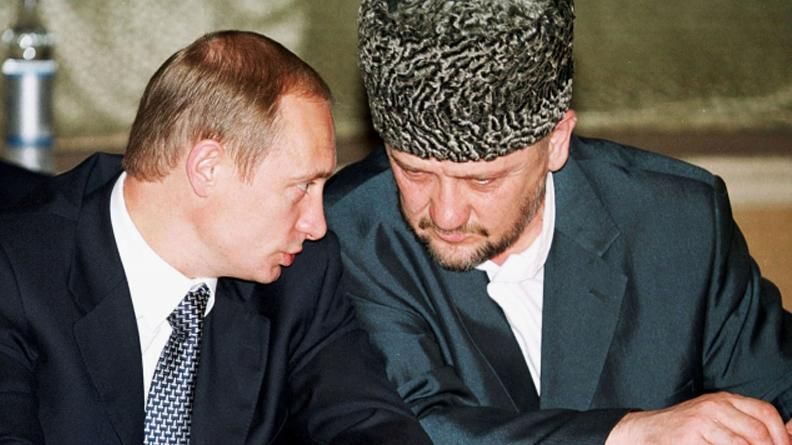 Скандального боевика-перебежчика Кадырова решили увековечить в Петербурге Скандального боевика-перебежчика Кадырова решили увековечить в Петербурге