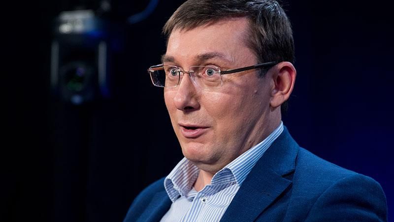 Фігурантами "чорної бухгалтерії" Партії регіонів є чинні депутати, — Луценко