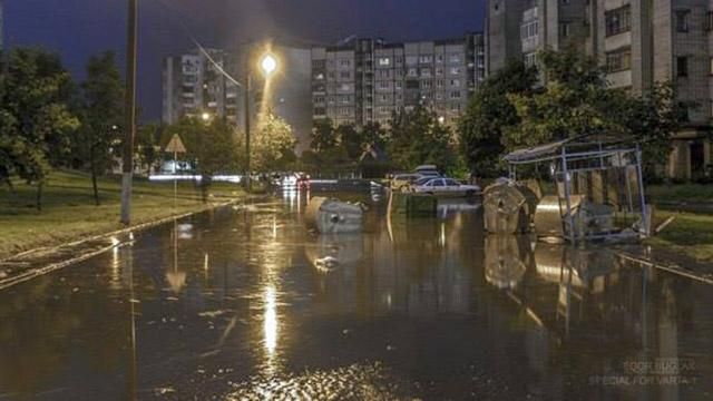 Наибольший спальный район Львова затопило после ливня