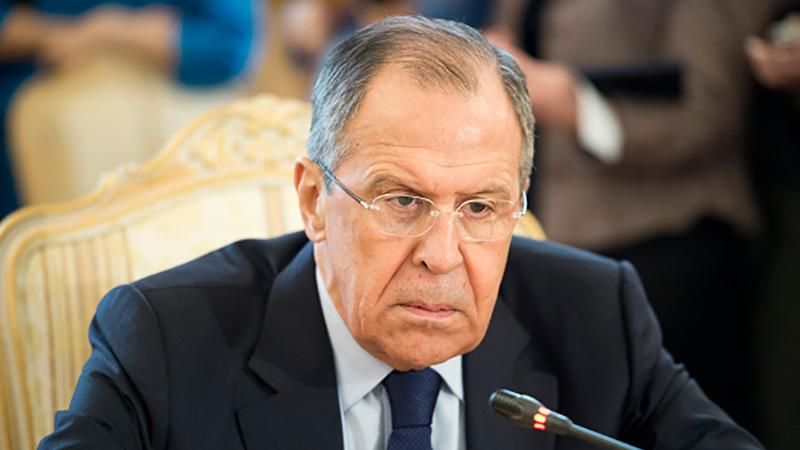 У Путіна заявили, що припинення війни на Донбасі поки чекати не варто У Путіна заявили, що припинення війни на Донбасі поки чекати не варто