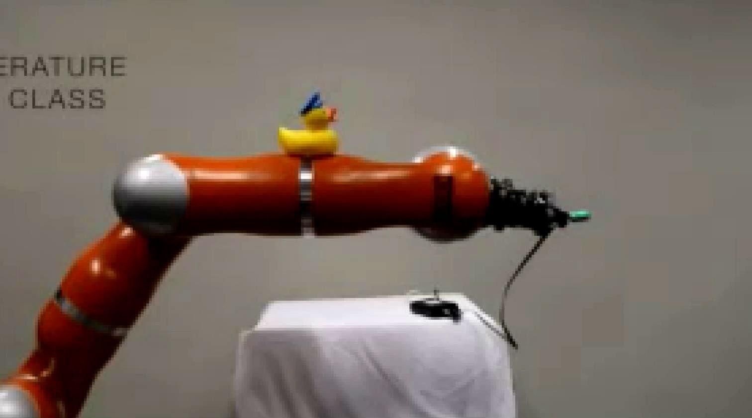 Роботів навчать відчувати біль Роботів навчать відчувати біль