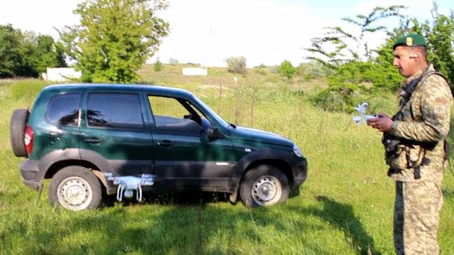 Прикордонники розповіли, як безпілотники виявляють порушників
Прикордонники розповіли, як безпілотники виявляють порушників