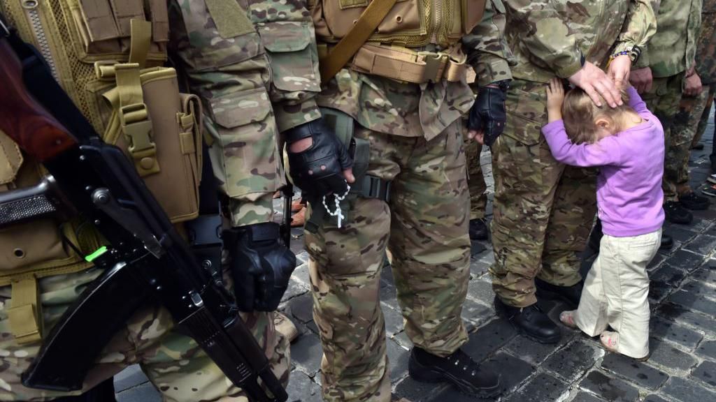 Парубій озвучив кількість дітей, які загинули за часи війни на Донбасі Парубій озвучив кількість дітей, які загинули за часи війни на Донбасі