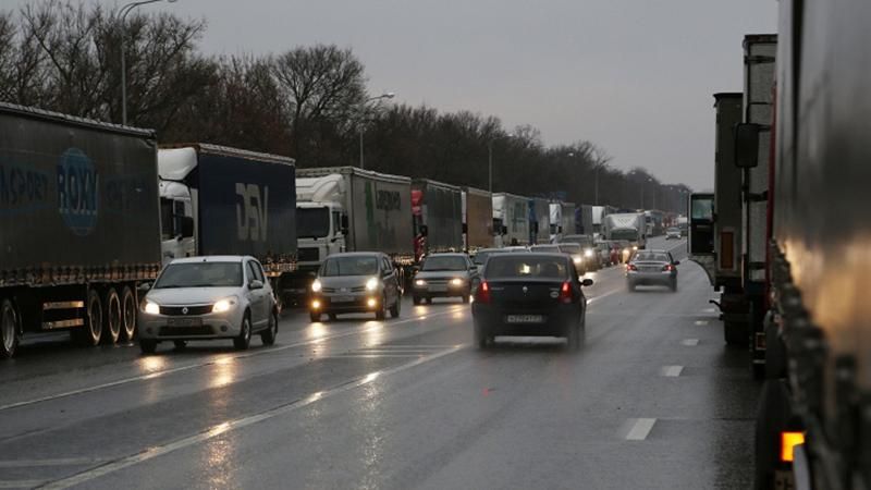 Туреччина ввела візи для далекобійників з Росії 