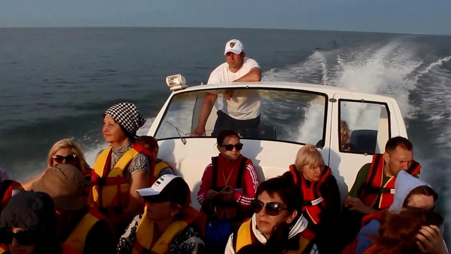 Украинские "Мальдивы" манят туристов безлюдными островами Украинские "Мальдивы" манят туристов безлюдными островами