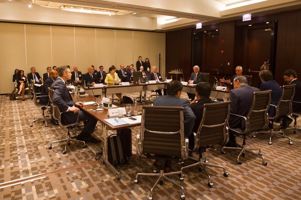 Кличко звернувся до РНБО з метою вирішення питання з боргами столичного метрополітену Кличко звернувся до РНБО з метою вирішення питання з боргами столичного метрополітену