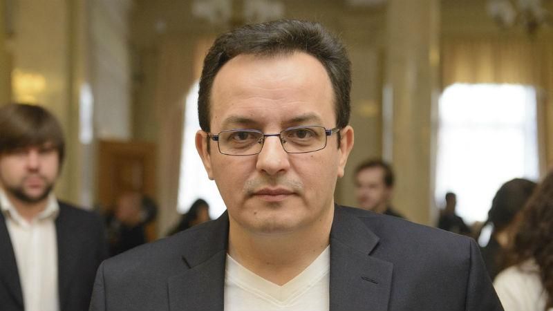 Порошенко отримав монопольне право на призначення суддів, — Березюк Порошенко отримав монопольне право на призначення суддів, — Березюк