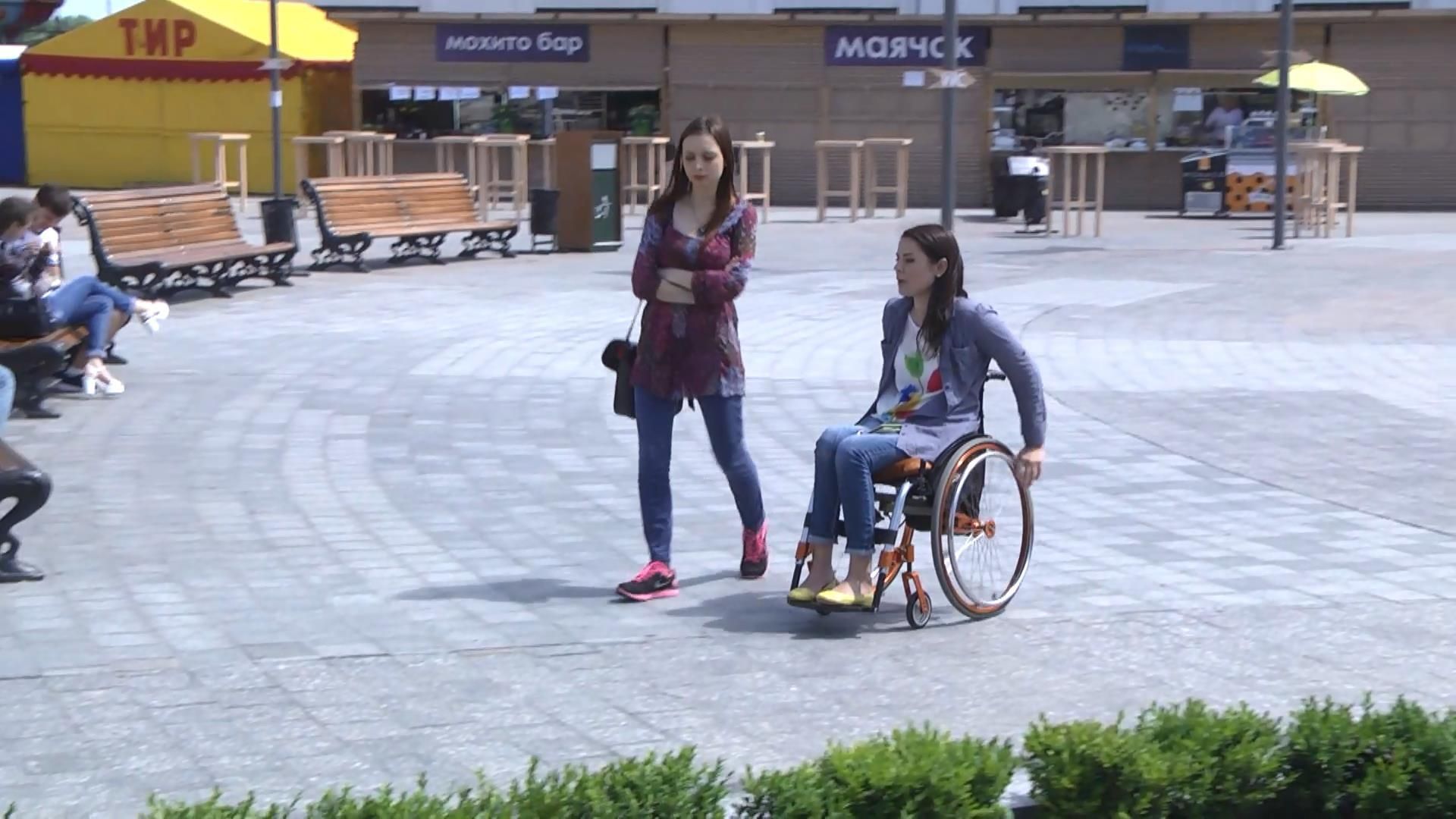 Чому Київ не придатний для пересування людей з інвалідністю