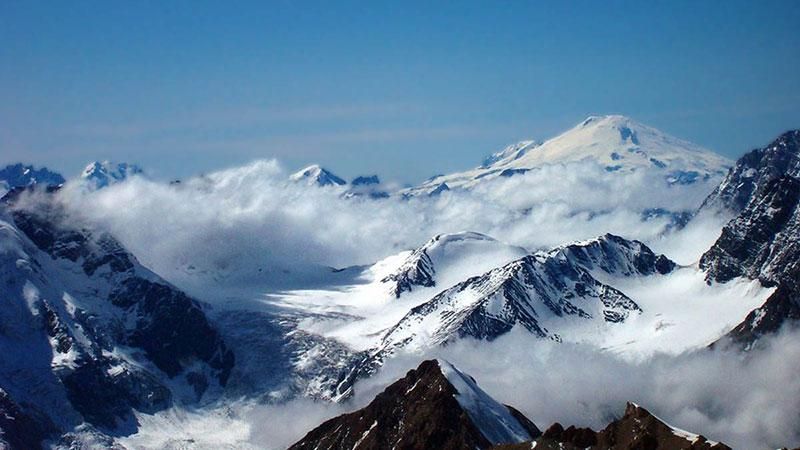 Українець загинув під час сходження на Ельбрус Українець загинув під час сходження на Ельбрус