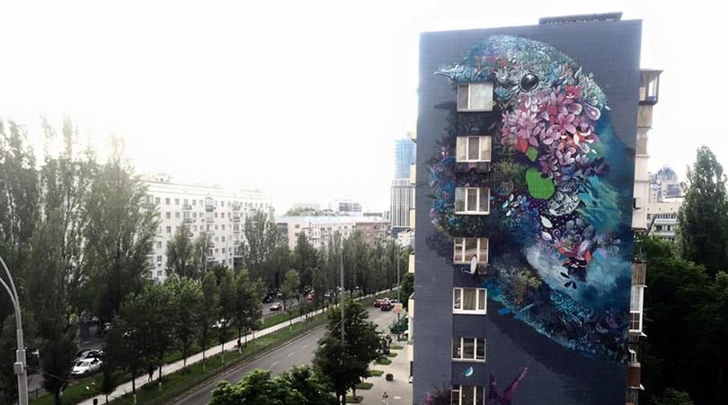 Фотофакт: новий незвичайний мурал з'явився у Києві