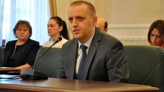 В СБУ не знают, когда у Трепака появились документы о "черной бухгалтерии" регионалов В СБУ не знают, когда у Трепака появились документы о "черной бухгалтерии" регионалов