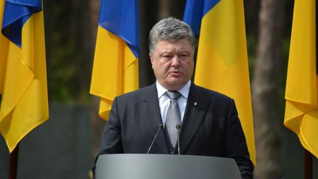 Россия использует Донбасс как полигон для новейших видов вооружения, — Порошенко Россия использует Донбасс как полигон для новейших видов вооружения, — Порошенко