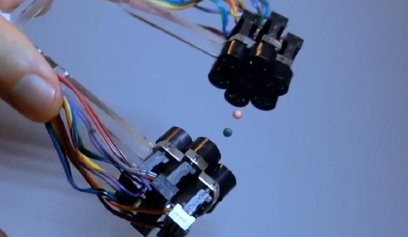 Вчені створили "звукові" рукавиці Вчені створили "звукові" рукавиці