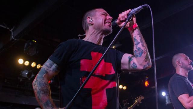 На фанатов BRUTTO в Днипре ждал неприятный сюрприз На фанатов BRUTTO в Днипре ждал неприятный сюрприз