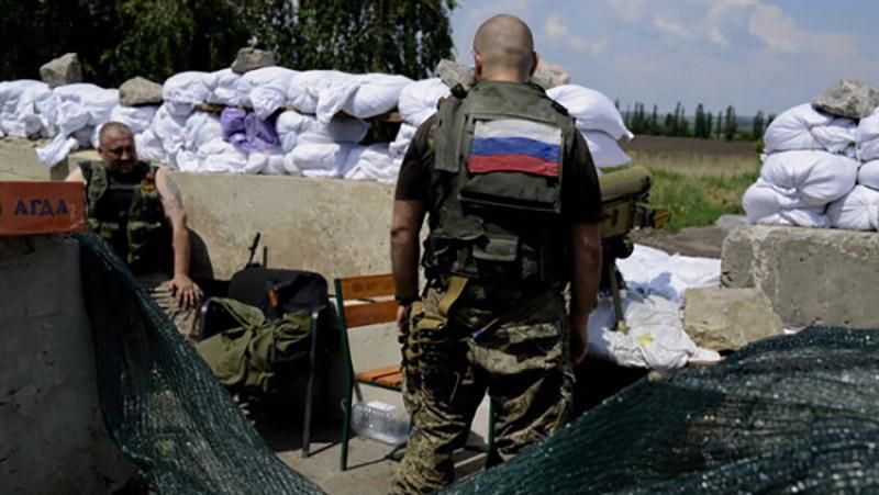 Боевики нанесли артудары в Донецкой области: есть серьезные разрушения и погибший