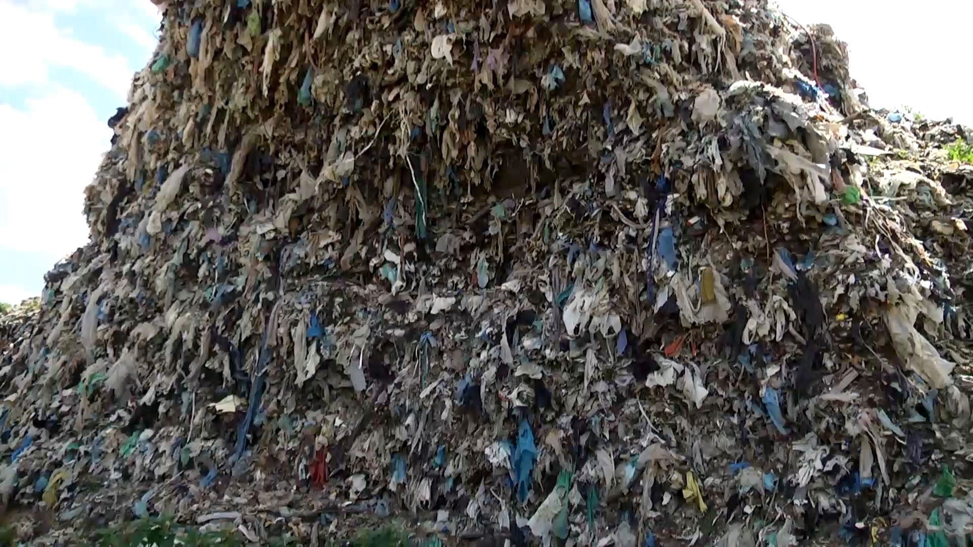 Цифра дня: українські сміттєзвалища займають площу Данії
