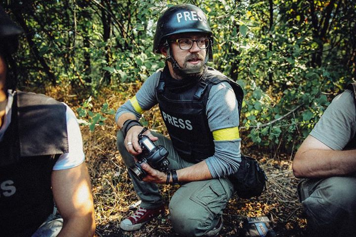 Військові журналісти підготували для українських бійців особливі нагороди Військові журналісти підготували для українських бійців особливі нагороди