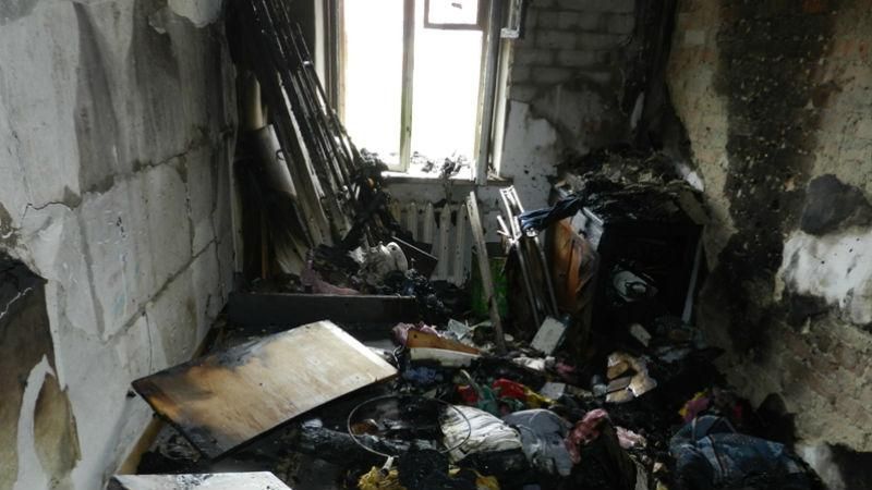 Маленька дівчинка мало не загинула у страшній пожежі, рятуючи кошенят Маленька дівчинка мало не загинула у страшній пожежі, рятуючи кошенят