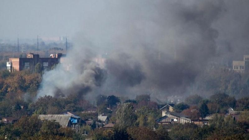 Терористи цинічно обстріляли мирне місто на Донбасі