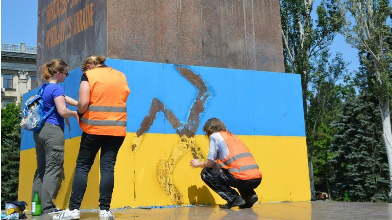 Український прапор спаплюжили у Миколаєві: з’явилися фото 