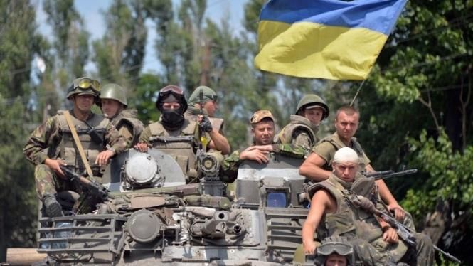 Украинские военные встретили огнем диверсантов под Майорском