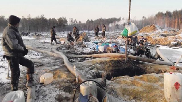 Журналісти розкрили схему земельної афери "бурштинових" магнатів, — дивіться у проекті "ЦРУ" Журналісти розкрили схему земельної афери "бурштинових" магнатів, — дивіться у проекті "ЦРУ"