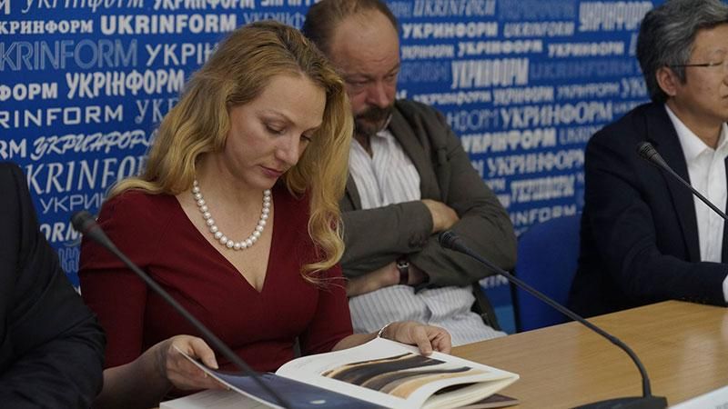 Заместитель министра и нардеп поссорились из-за ЛГБТ-парада Заместитель министра и нардеп поссорились из-за ЛГБТ-парада