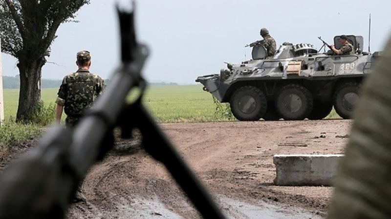 Четверо военных получили ранения в зоне АТО, — штаб Четверо военных получили ранения в зоне АТО, — штаб