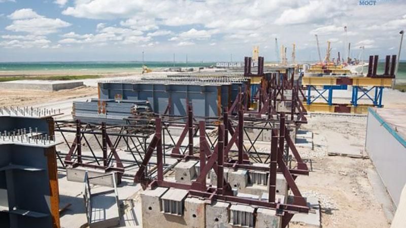 Керченский мост подорожал для оккупантов в 10 раз Керченский мост подорожал для оккупантов в 10 раз