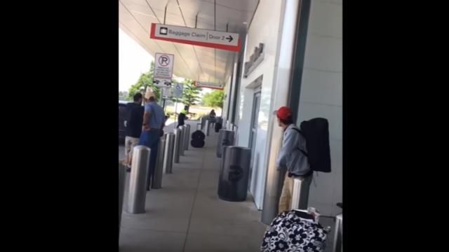 В Техасе неспокойно: в аэропорту большого города произошла стрельба В Техасе неспокойно: в аэропорту большого города произошла стрельба