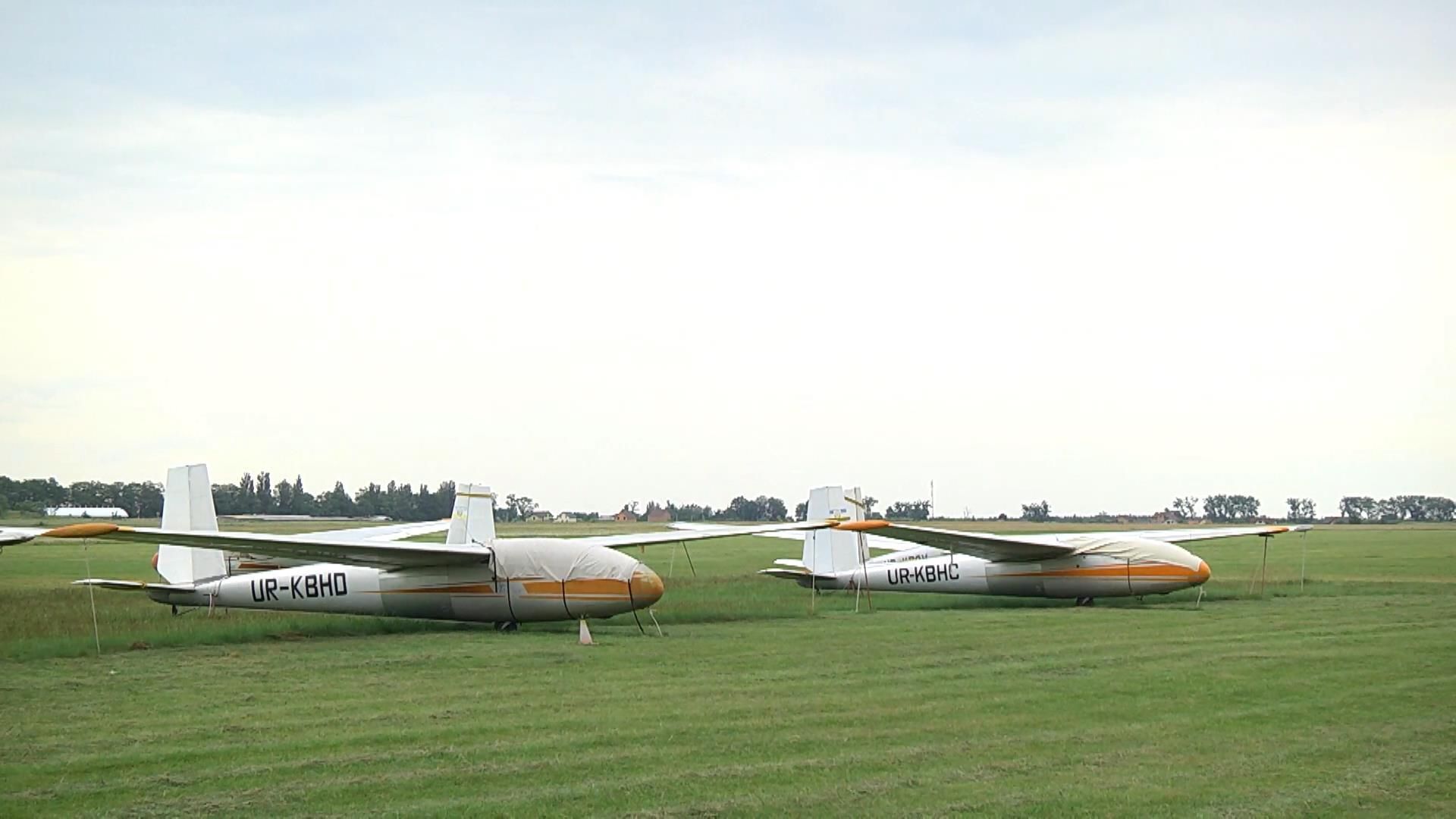 Стартовал чемпионат Украины по планерному спорту Стартовал чемпионат Украины по планерному спорту