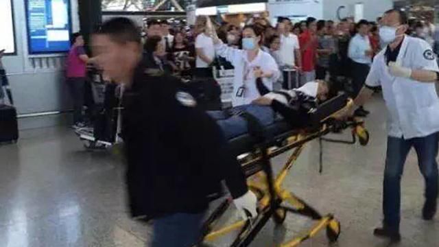 В аэропорту Шанхая прогремел взрыв