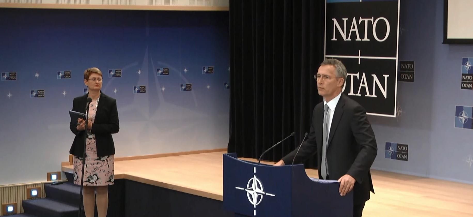 С Россией надо продолжать диалог, — генсек НАТО об обострении ситуации на Востоке