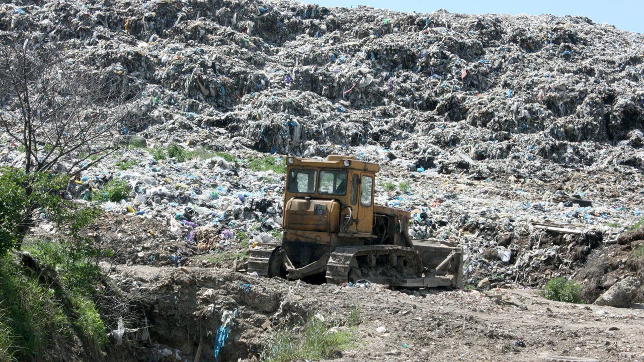 На Грибовицькому сміттєзвалищі відновили пошук загиблого еколога